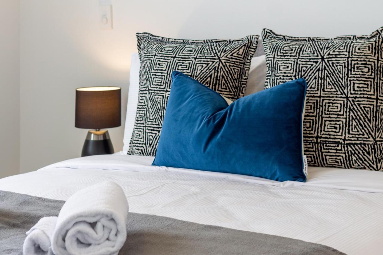 Appartamento Upper Riccarton Dream - 2 Bed 2 Bath W/Carpark Christchurch Esterno foto