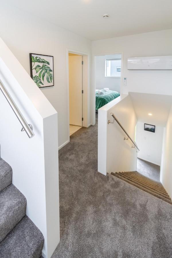 Appartamento Upper Riccarton Dream - 2 Bed 2 Bath W/Carpark Christchurch Esterno foto